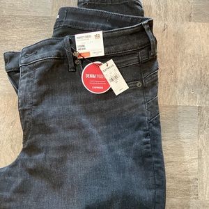 NWT Express Black Denim Jeans. Size 16